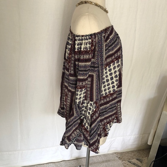 Ganji LA off shoulder elastic ruched neckline navy and burgundy top size L - Picture 3 of 8